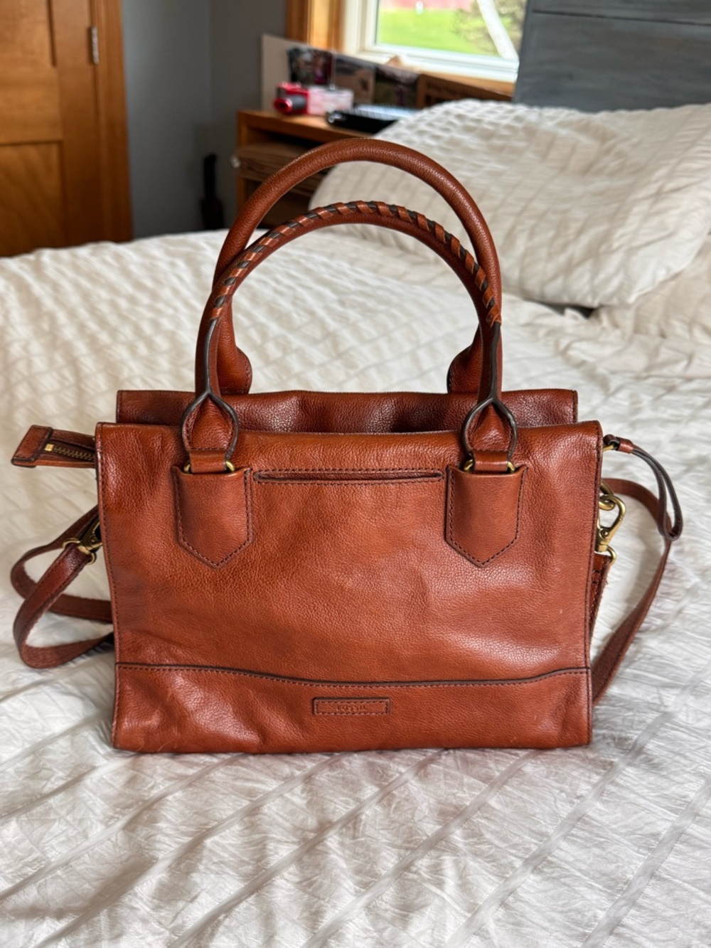 Fossil brown leather handbag crossbody